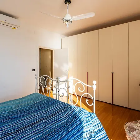 Feriehus Capo Pino Tra Le Onde By Interhome *