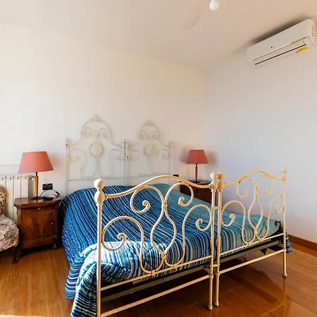 Capo Pino Tra Le Onde By Interhome Holiday home *